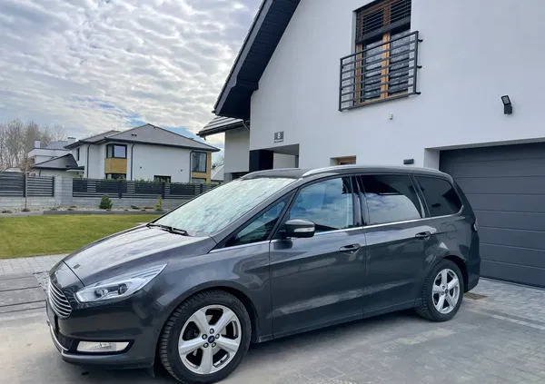 samochody osobowe Ford Galaxy cena 79000 przebieg: 174000, rok produkcji 2017 z Koszalin